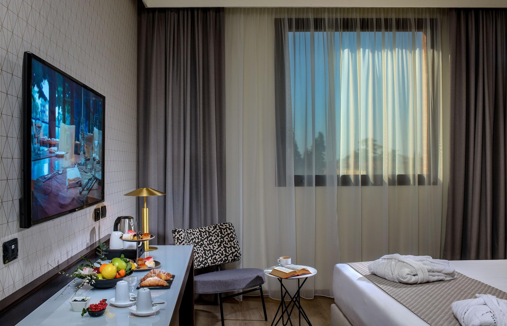Savhotel Aemilia Bologna Ngoại thất bức ảnh